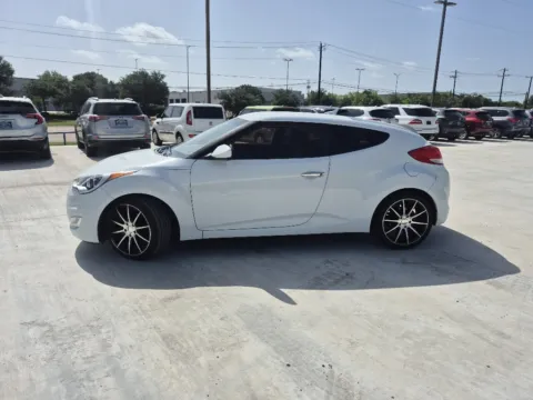 Photos of 2014 HYUNDAI VELOSTER RE-FLEX for sale in Fort Worth, TX at Callahan Motor Company