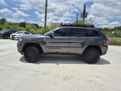 Photos of 2018 JEEP GRAND CHEROKEE TRAILHAWK for sale in Fort Worth, TX at Callahan Motor Company