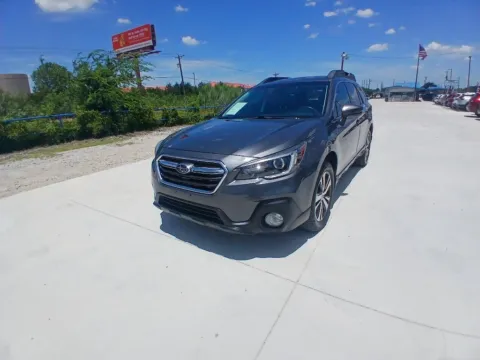 Black 2018 SUBARU OUTBACK 2.5I LIMITED for sale in Fort Worth, TX