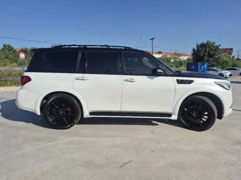 More photos of 2019 INFINITI QX80 LUXE at Callahan Motor Company, TX