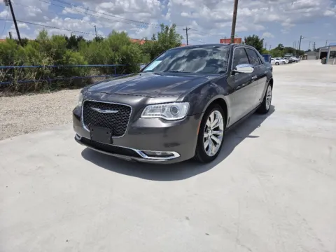 Gray 2020 CHRYSLER 300 LIMITED for sale in Fort Worth, TX