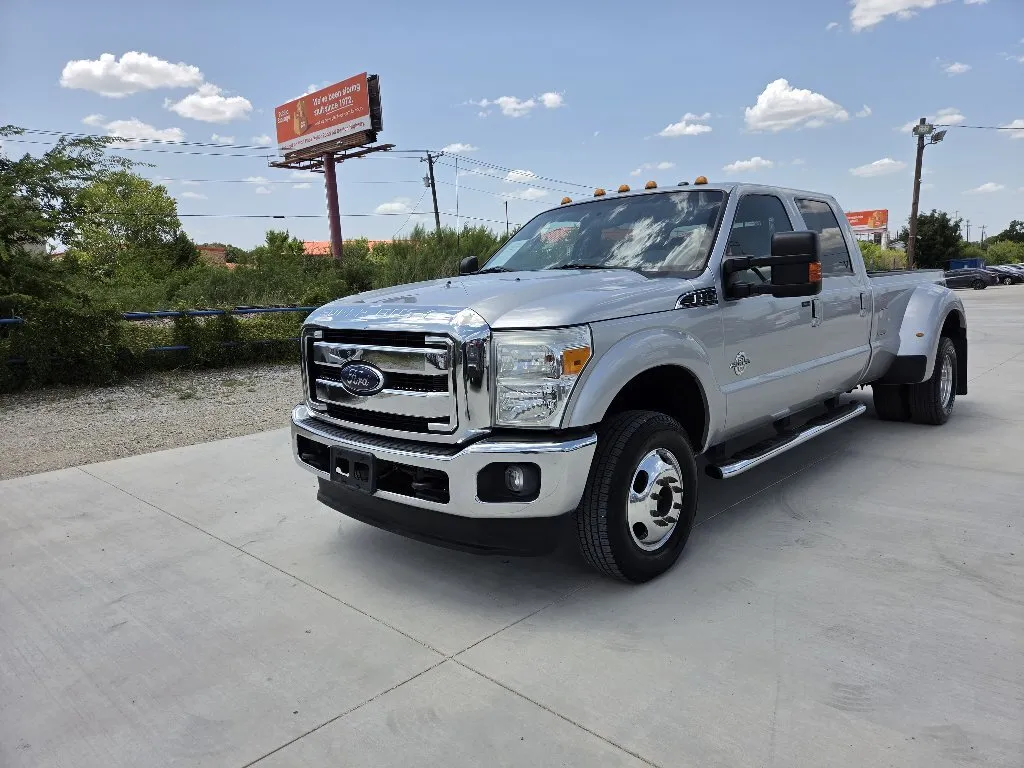 Silver 2016 FORD F-350 SUPER DUT LARIAT for sale in Fort Worth, TX
