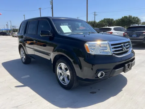 Another view of 2015 HONDA PILOT EX-L for sale in Fort Worth, TX at Callahan Motor Company