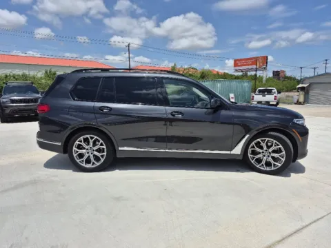 More photos of 2021 BMW X7 XDRIVE40I at Callahan Motor Company, TX