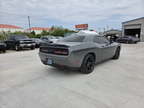 More photos of 2018 DODGE CHALLENGER SXT at Callahan Motor Company, TX
