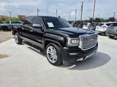 More photos of 2018 GMC SIERRA 1500 DENALI at Callahan Motor Company, TX