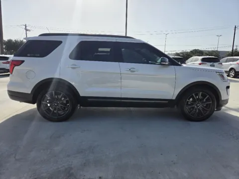 More photos of 2018 FORD EXPLORER XLT at Callahan Motor Company, TX