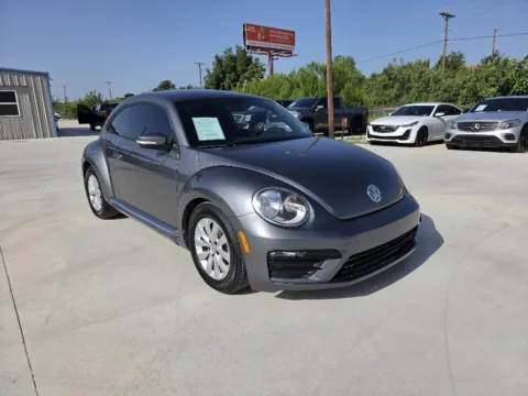 Another view of 2019 VOLKSWAGEN BEETLE 2.0T S for sale in Fort Worth, TX at Callahan Motor Company