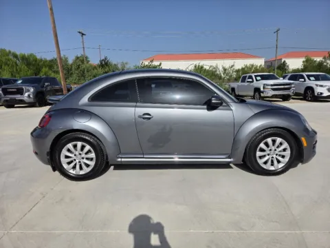 More photos of 2019 VOLKSWAGEN BEETLE 2.0T S at Callahan Motor Company, TX