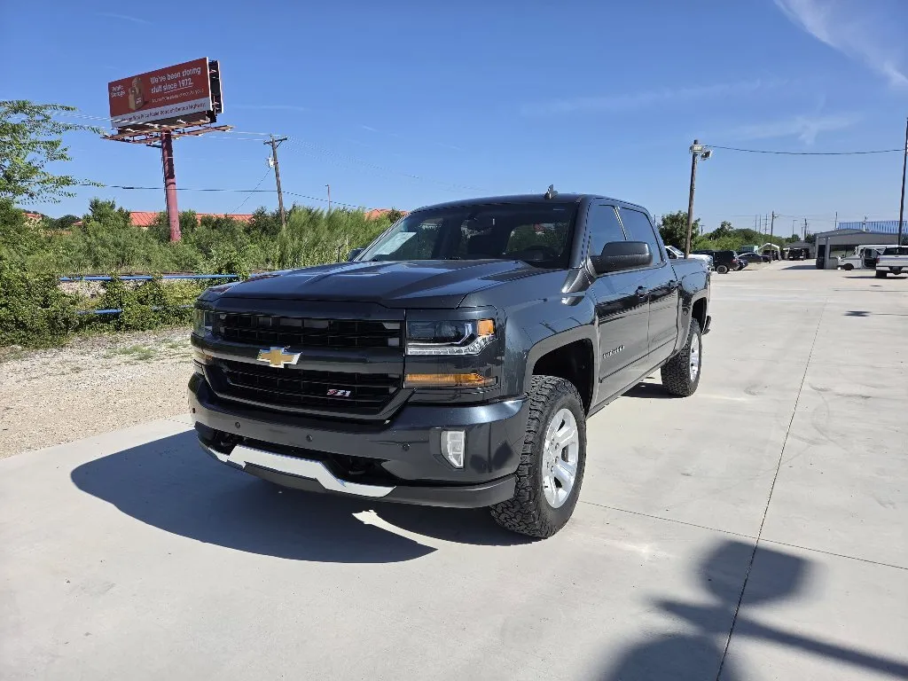 Black 2017 CHEVROLET SILVERADO 1500 LT for sale in Fort Worth, TX
