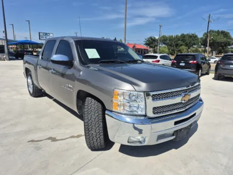 More photos of 2013 CHEVROLET SILVERADO 1500 LT at Callahan Motor Company, TX
