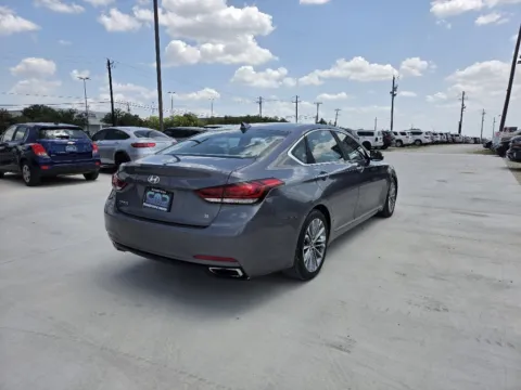 More photos of 2016 HYUNDAI GENESIS 3.8L at Callahan Motor Company, TX