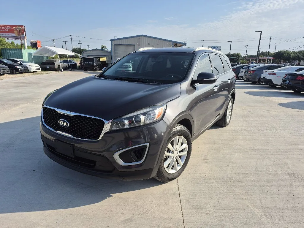 Gray 2017 KIA SORENTO LX for sale in Fort Worth, TX