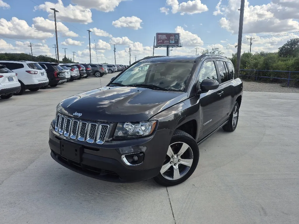 Gray 2017 JEEP COMPASS LATITUDE for sale in Fort Worth, TX