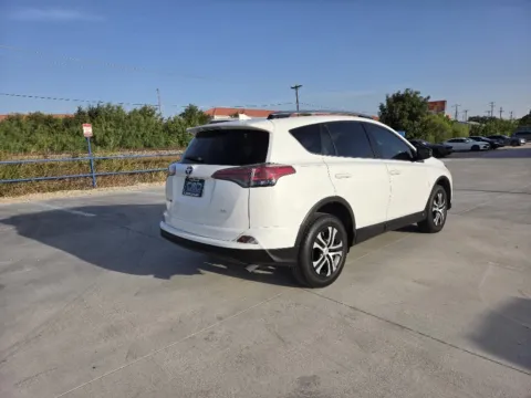 More photos of 2018 TOYOTA RAV4 LE at Callahan Motor Company, TX