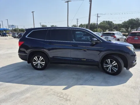 More photos of 2016 HONDA PILOT EX-L at Callahan Motor Company, TX