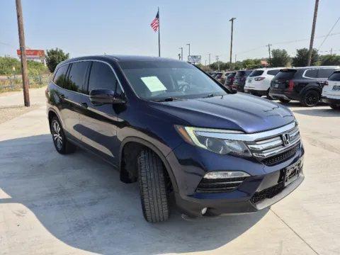 More photos of 2016 HONDA PILOT EX-L at Callahan Motor Company, TX