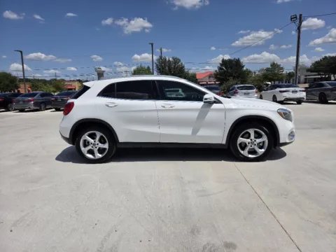 More photos of 2019 MERCEDES-BENZ GLA 250 at Callahan Motor Company, TX