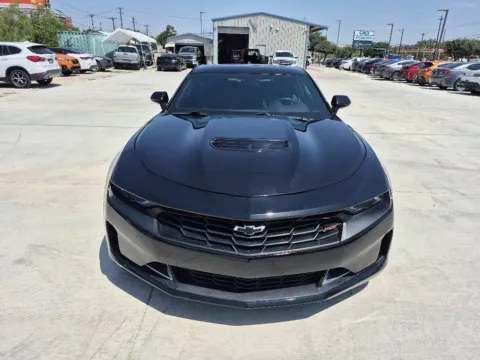 Another view of 2018 CHEVROLET CAMARO LT for sale in Fort Worth, TX at Callahan Motor Company