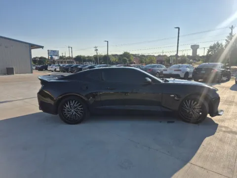 More photos of 2018 CHEVROLET CAMARO LT at Callahan Motor Company, TX