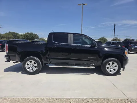 More photos of 2018 GMC CANYON SLE at Callahan Motor Company, TX