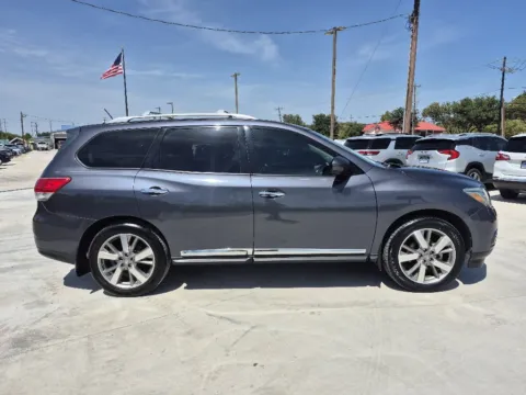 More photos of 2013 NISSAN PATHFINDER S at Callahan Motor Company, TX