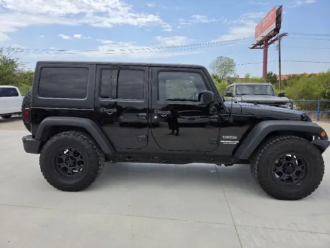 More photos of 2016 JEEP WRANGLER UNLIMI SPORT at Callahan Motor Company, TX