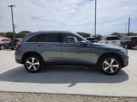 More photos of 2017 MERCEDES-BENZ GLC 300 at Callahan Motor Company, TX
