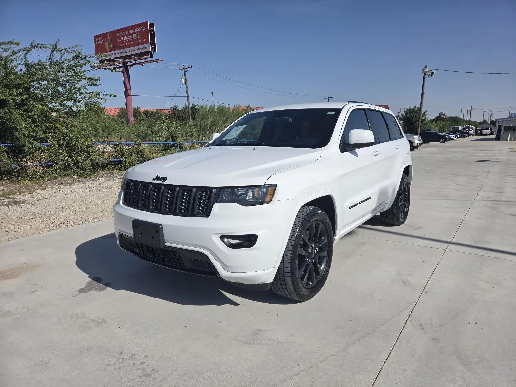White 2021 JEEP GRAND CHEROKEE LAREDO E for sale in Fort Worth, TX