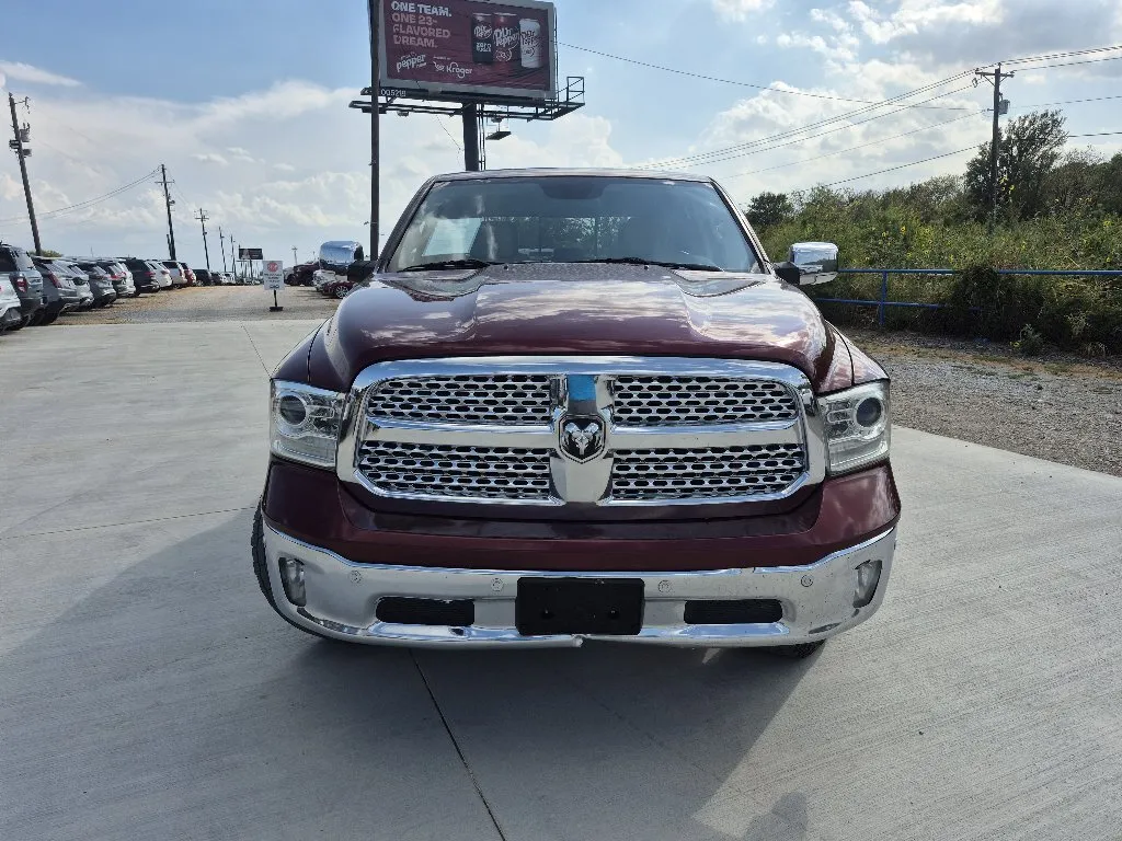 2018 RAM 1500 LARAMIE thumbnail 3