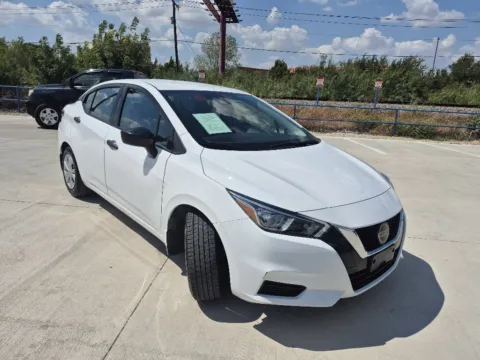 More photos of 2020 NISSAN VERSA S at Callahan Motor Company, TX