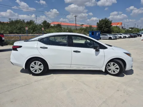 More photos of 2020 NISSAN VERSA S at Callahan Motor Company, TX