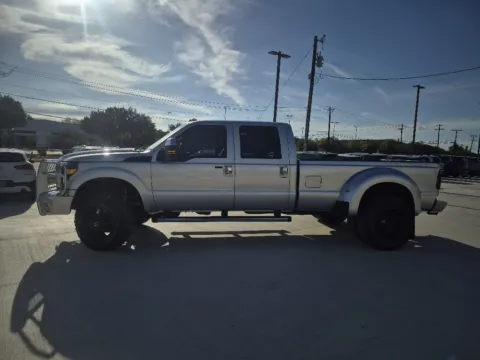 Photos of 2015 FORD F-350 SUPER DUT PLATINUM for sale in Fort Worth, TX at Callahan Motor Company