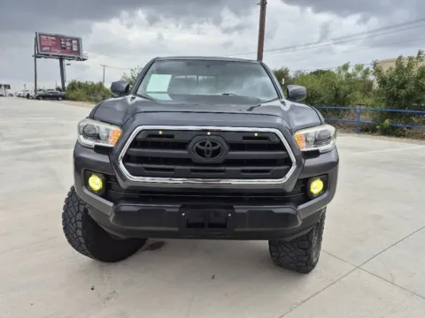 Another view of 2017 TOYOTA TACOMA SR5 V6 for sale in Fort Worth, TX at Callahan Motor Company