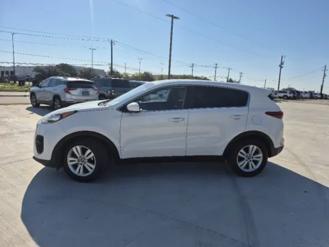 Photos of 2019 KIA SPORTAGE LX for sale in Fort Worth, TX at Callahan Motor Company