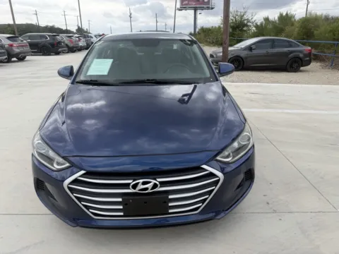 More photos of 2017 HYUNDAI ELANTRA SE at Callahan Motor Company, TX
