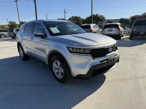 Another view of 2021 KIA SORENTO LX for sale in Fort Worth, TX at Callahan Motor Company