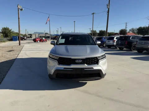 More photos of 2021 KIA SORENTO LX at Callahan Motor Company, TX