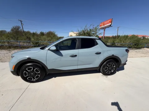 Photos of 2023 HYUNDAI SANTA CRUZ SEL for sale in Fort Worth, TX at Callahan Motor Company