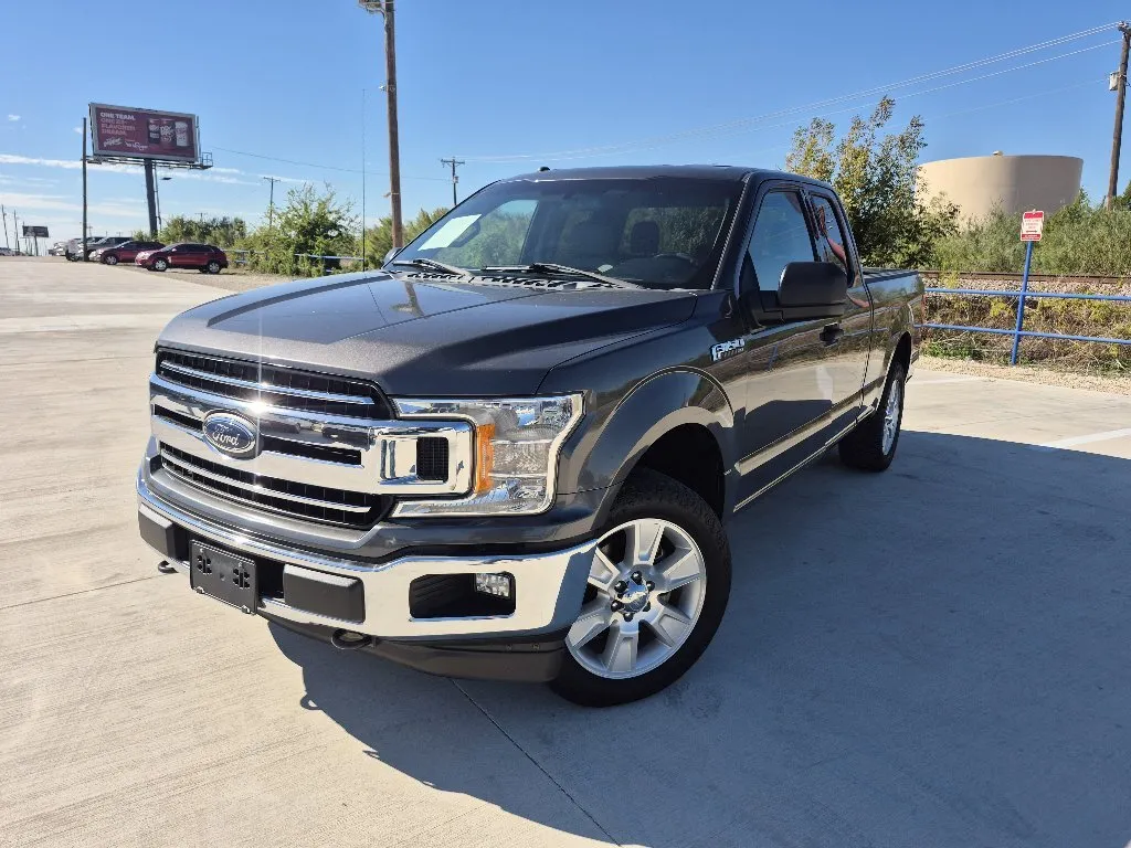 Gray 2018 FORD F-150 XLT for sale in Fort Worth, TX