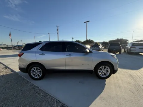 More photos of 2019 CHEVROLET EQUINOX LT at Callahan Motor Company, TX