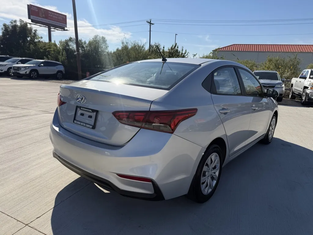 2020 HYUNDAI ACCENT SE thumbnail 7