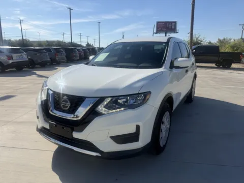 White 2018 NISSAN ROGUE S for sale in Fort Worth, TX
