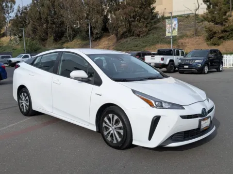 White 2022 Toyota Prius LE for sale in Chula Vista, CA
