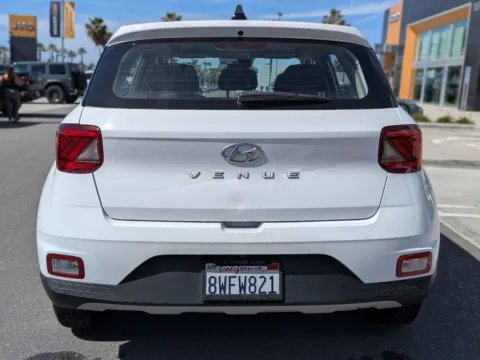 More photos of 2021 Hyundai Venue SE at Mossy Chrysler Dodge Jeep Ram, CA