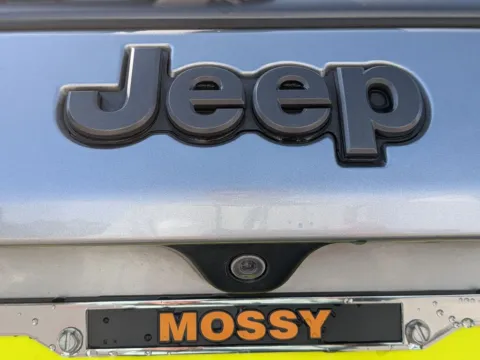 More photos of 2019 Jeep Compass Trailhawk at Mossy Chrysler Dodge Jeep Ram, CA