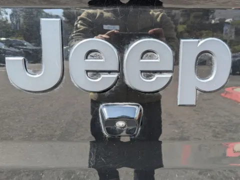 More photos of 2020 Jeep Gladiator Sport at Mossy Chrysler Dodge Jeep Ram, CA