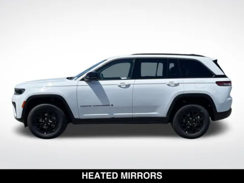 More photos of 2026 Jeep Grand Cherokee Altitude at Mossy Chrysler Dodge Jeep Ram, CA
