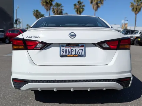 More photos of 2022 Nissan Altima 2.5 S at Mossy Chrysler Dodge Jeep Ram, CA