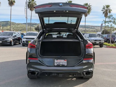 More photos of 2023 BMW X6 xDrive40i at Mossy Chrysler Dodge Jeep Ram, CA
